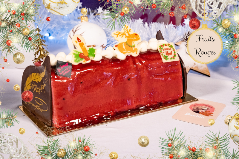Bûche Fruits Rouges – La fraîcheur acidulée des fêtes au Fournil Mangiante