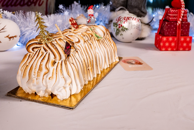 La bûche norvégienne : un grand classique de Noël au Fournil Mangiante à Sénas