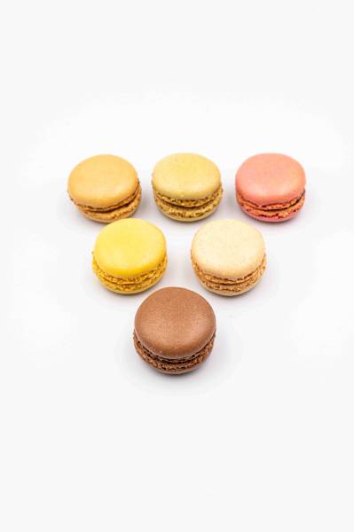 Craquez pour nos délicieux macarons au Fournil Mangiante à Sénas !